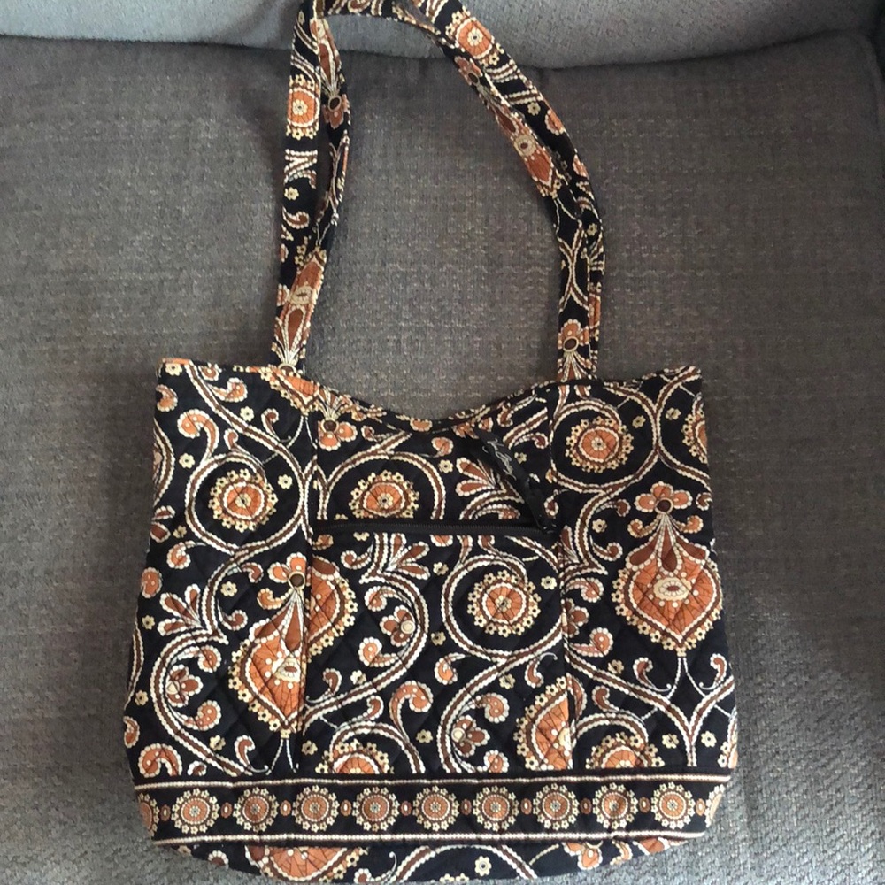 Very Bradley small tote, snap closure